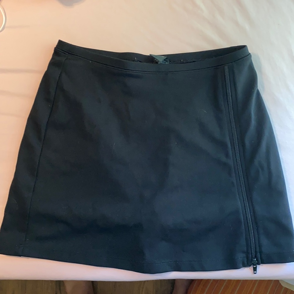 Express Black Skirt (Skort) EUC